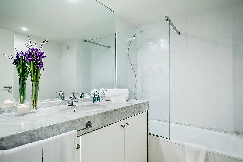 Splendom Suites Pau Claris Barcelona
