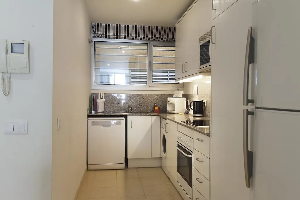 Splendom Suites Pau Claris Barcelona Aparthotel