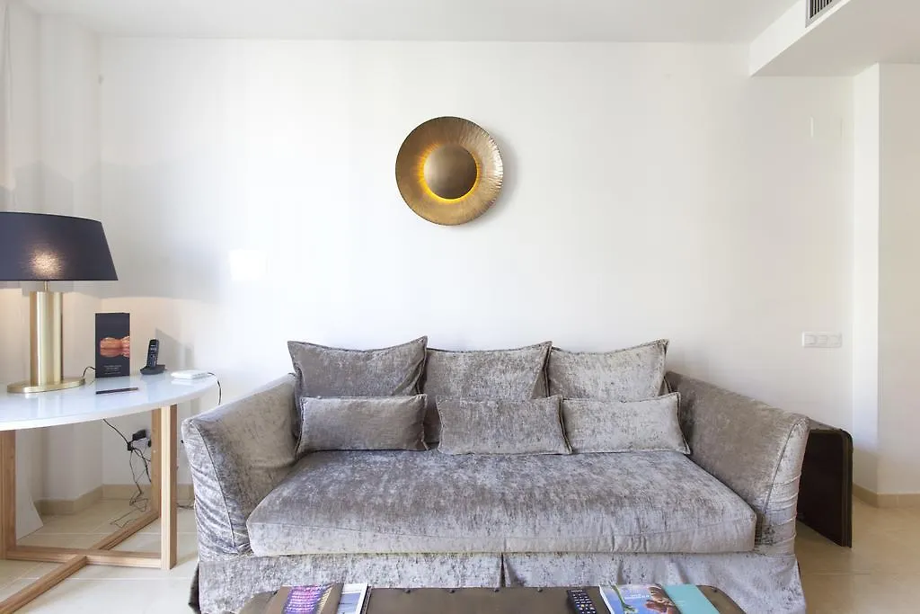 **** Aparthotel Splendom Suites Pau Claris Barcelona Spain