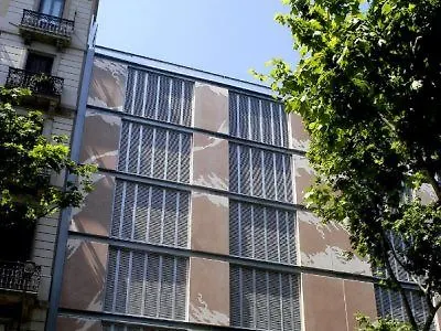 Splendom Suites Pau Claris Barcelona 4*,