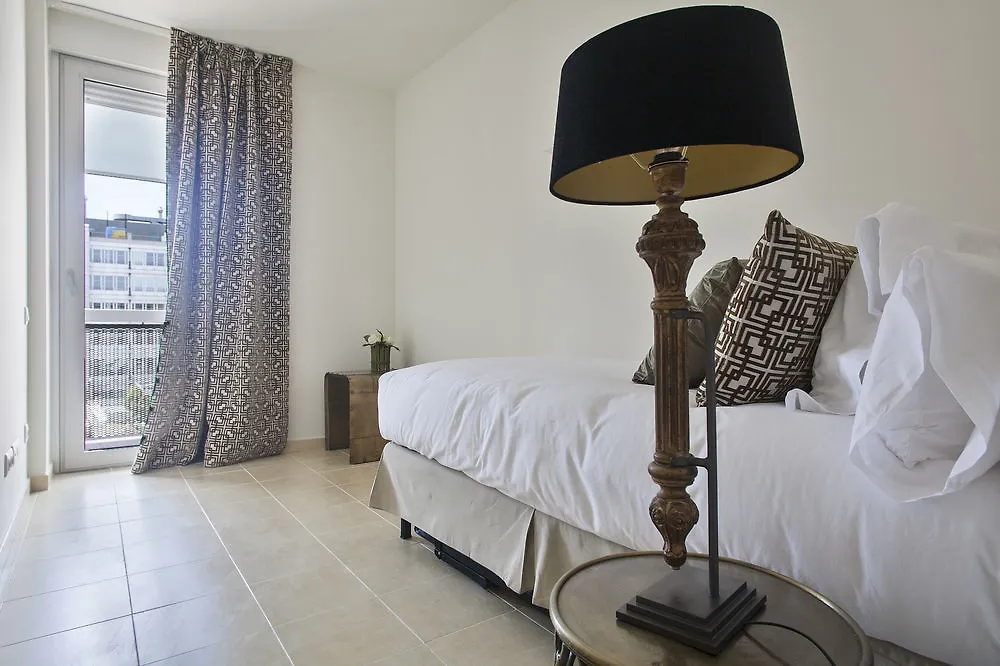 Splendom Suites Pau Claris Barcelona Aparthotel