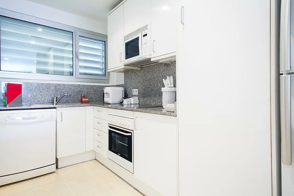 Aparthotel Splendom Suites Pau Claris Barcelona