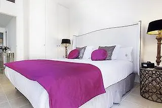 Splendom Suites Pau Claris Barcelona Spain