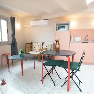 2* Hotel apartamentowy Smartr Ramblas