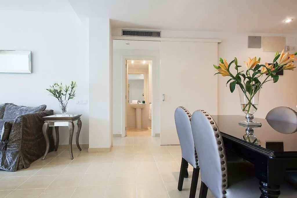 Splendom Suites Pau Claris Barcelona Aparthotel